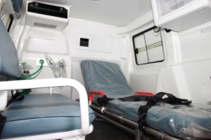 Duas novas ambulâncias chegam para reforçar atendimento à pacientes com câncer