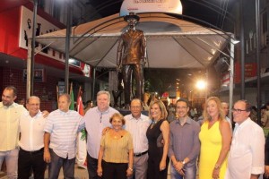 Monumento em homenagem ao imigrante libanês inaugurado em Teófilo Otoni
