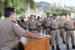 Policiais do 44º BPM participaram da solenidade cívico militar 