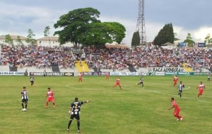 O presidente do América não descarta a ausência do clube na elite do Campeonato Mineiro em 2017