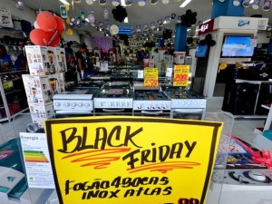 Procon orienta consumidores sobre compras durante a ‘Black Friday’