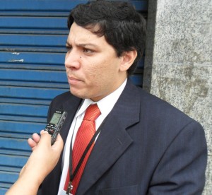 Bloqueio de valores do FGTS inativo para a quitação de dívidas é ilegal, alerta Rafael Svizzero, Coordenador do Procon Municipal