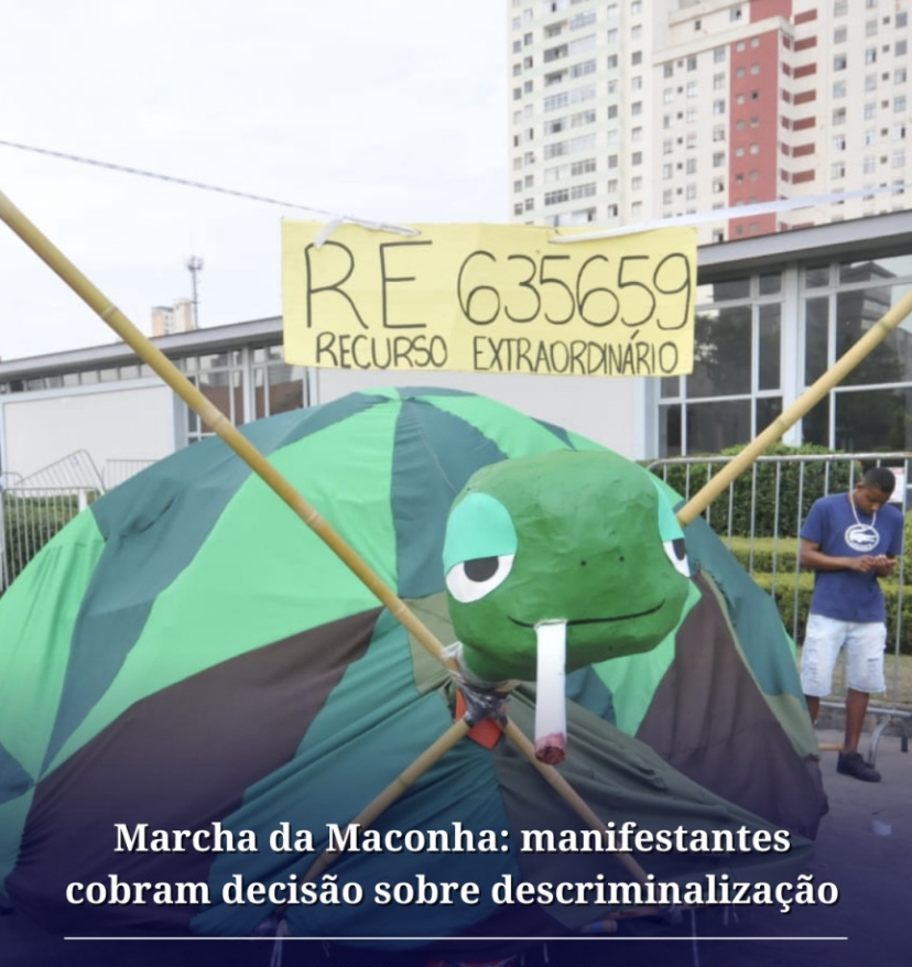 Marcha da maconha é realizada em Belo Horizonte