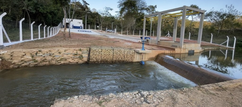 Com R$ 4 milhões em gastos em obra, Copasa diz que vai universalizar acesso a água em Poté até o final do mês
