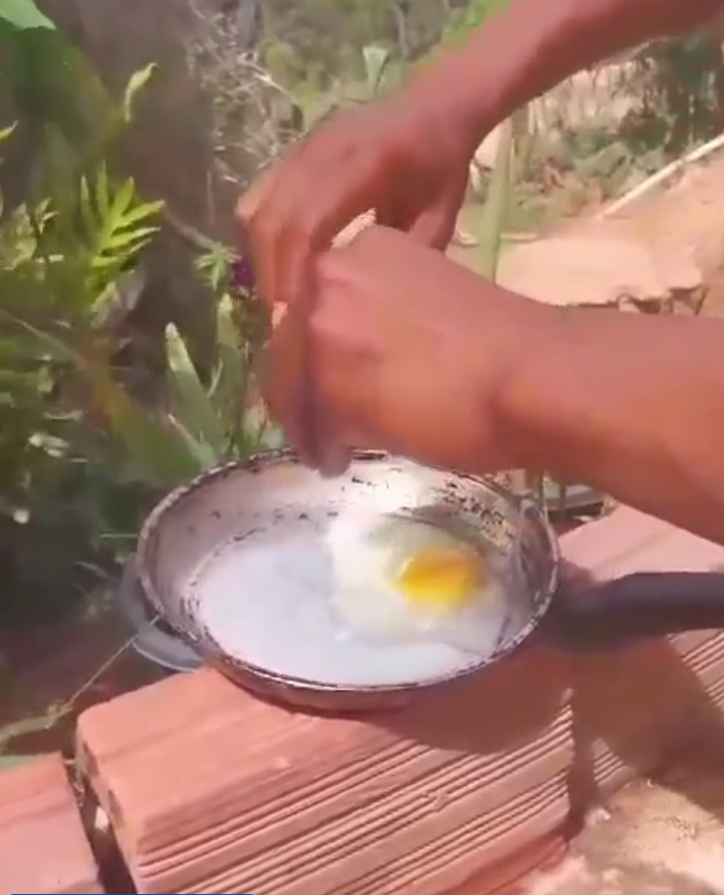 Desafio do ovo: Homem frita ovo no sol em Teófilo Otoni nessa sexta-feira no Indaiá