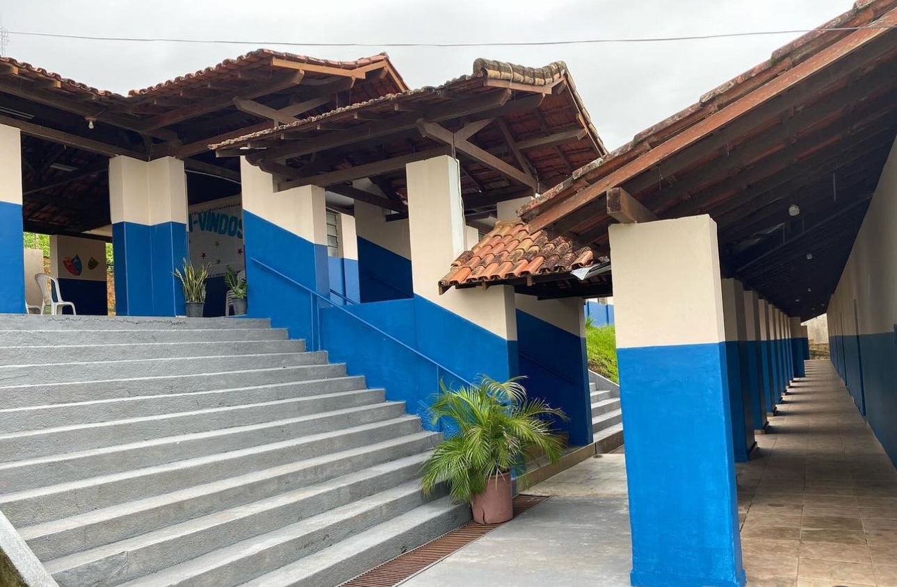 Estado anuncia paralização das atividades em tradicional escola de Machacalis; “Princípio da economicidade”