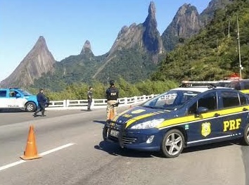 Suspeito de sumir com os 2 desaparecidos do Eucalipto e fugitivo da operação da Polícia Civil em Teó é preso a caminho do RJ