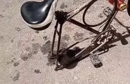 Não consegue levar bicicleta trancada, mas furta a roda, em  Teófilo Otoni