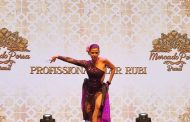 Teófilo-otonense Graziela Hollerback é medalha de prata no maior evento de danças árabes do mundo