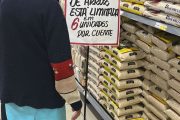 Alguns supermercados limitam compra de arroz por cliente devido catástrofe  no Rio Grande do Sul